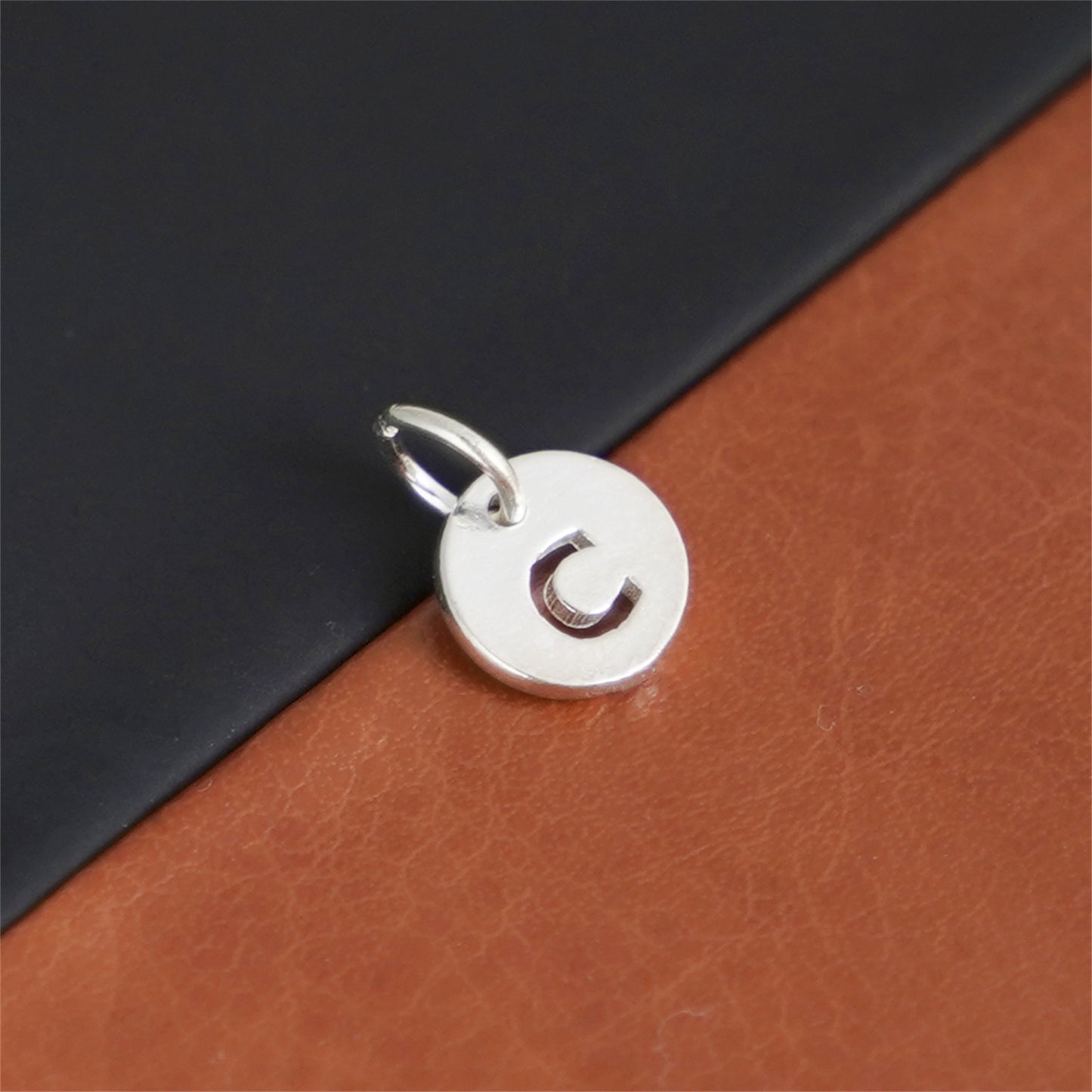 Sterling Silver A-Z Letter Alphabet Initial Disc Circle Charm Pendant - sugarkittenlondon