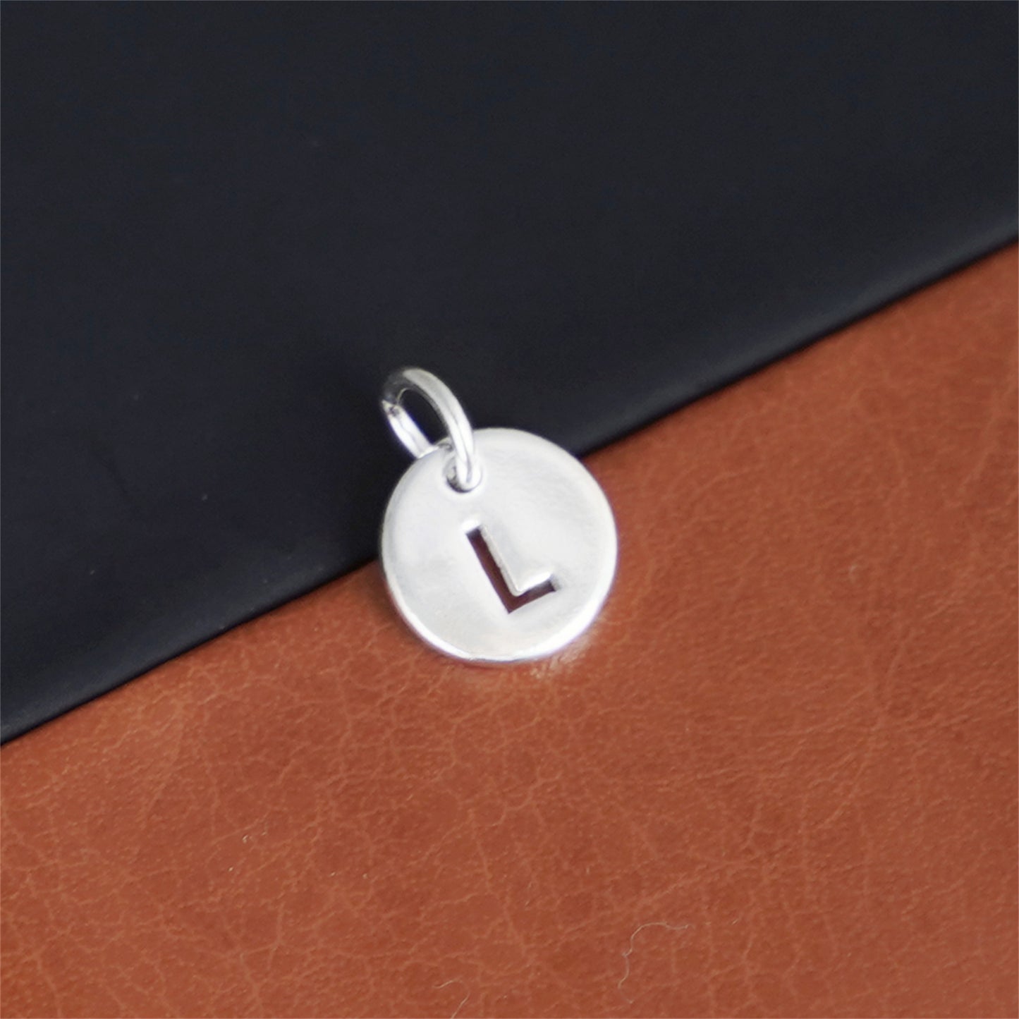 Sterling Silver A-Z Letter Alphabet Initial Disc Circle Charm Pendant - sugarkittenlondon