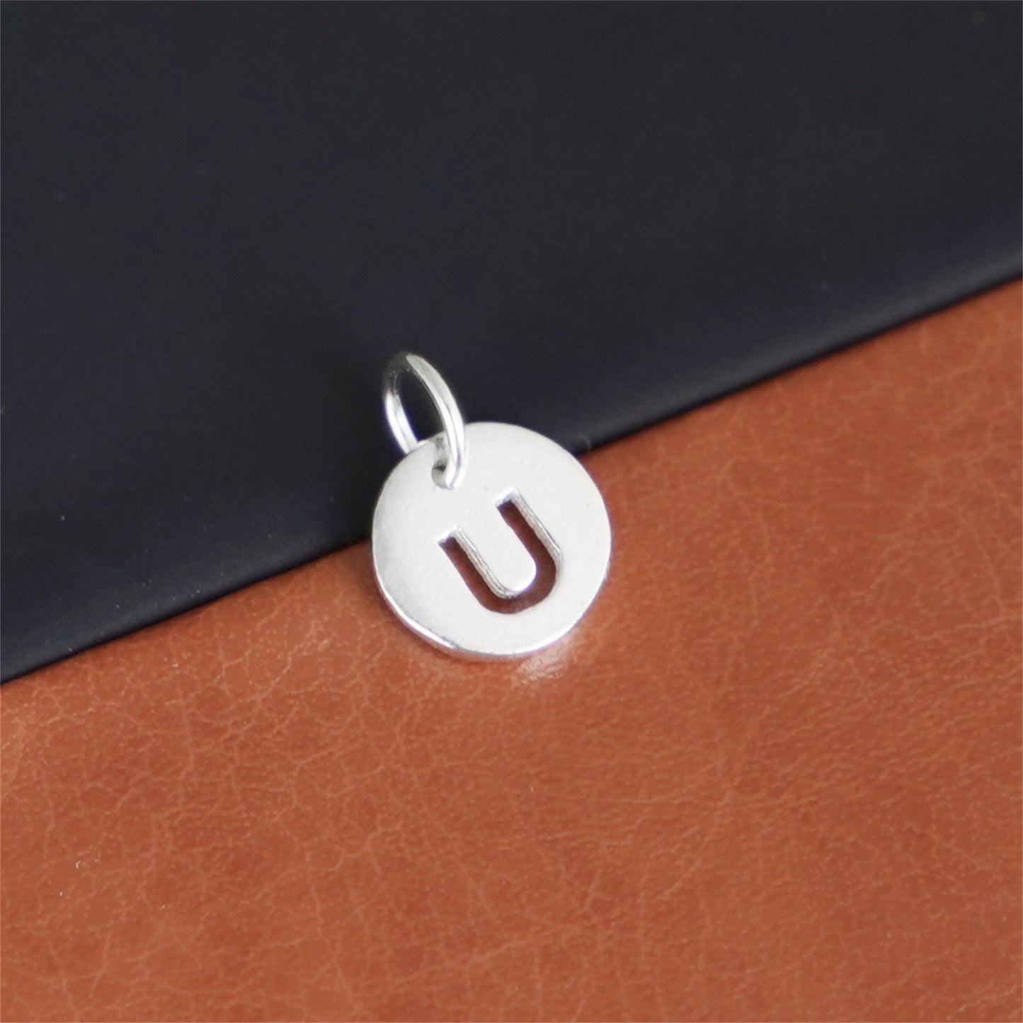 Sterling Silver A-Z Letter Alphabet Initial Disc Circle Charm Pendant - sugarkittenlondon
