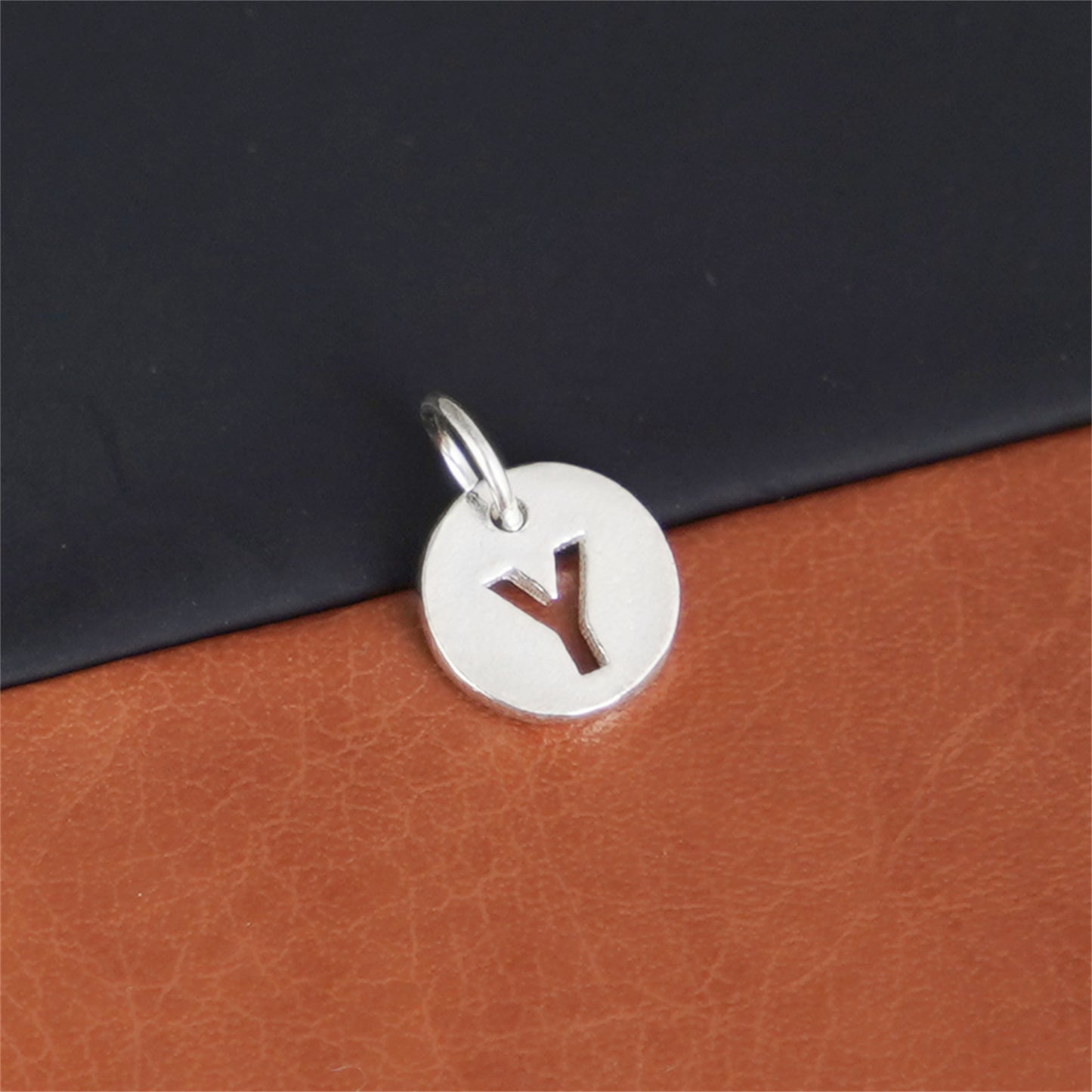 Sterling Silver A-Z Letter Alphabet Initial Disc Circle Charm Pendant - sugarkittenlondon