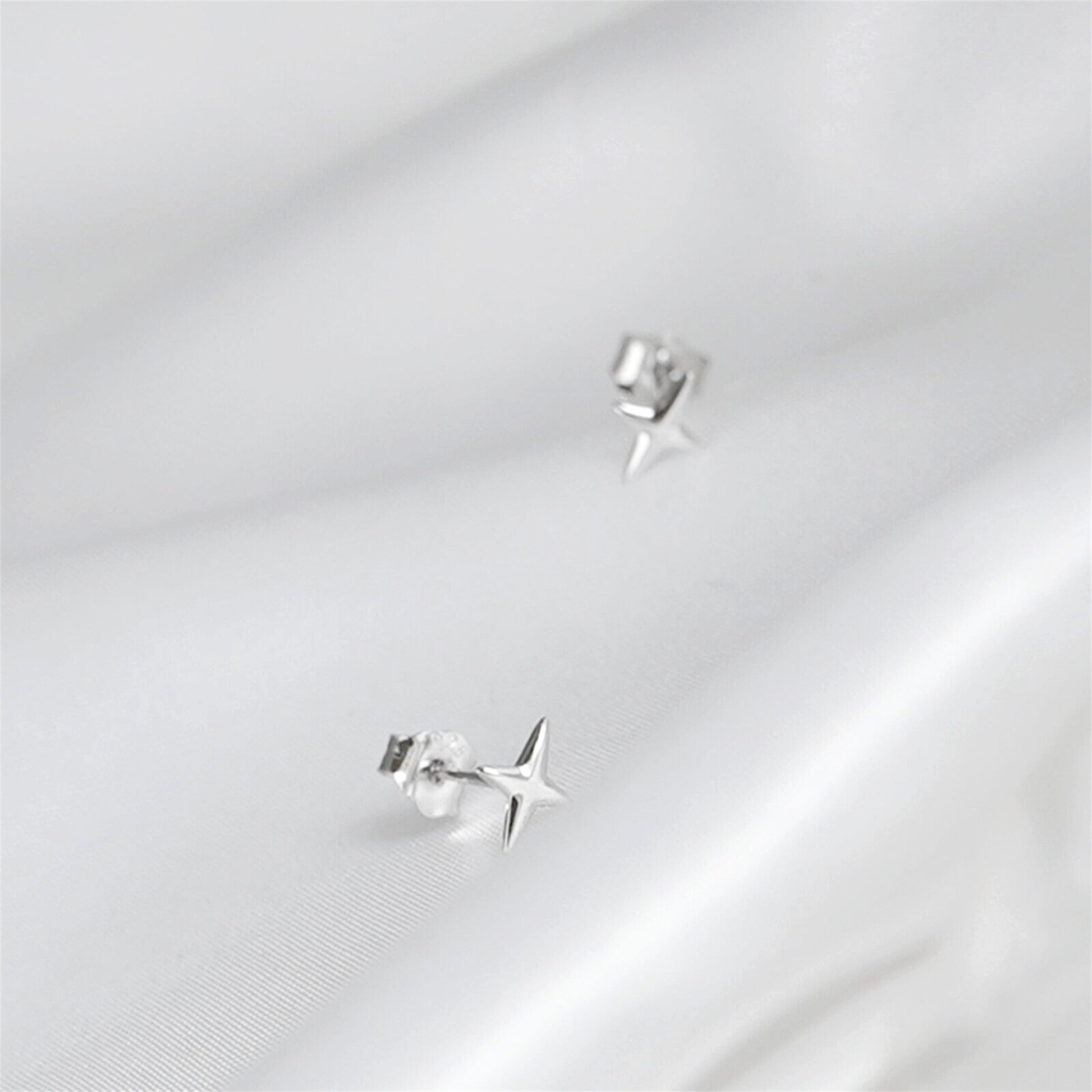 Sterling Silver 4 Pointed Star Cross Unisex Stud Earrings 2 Tones - sugarkittenlondon