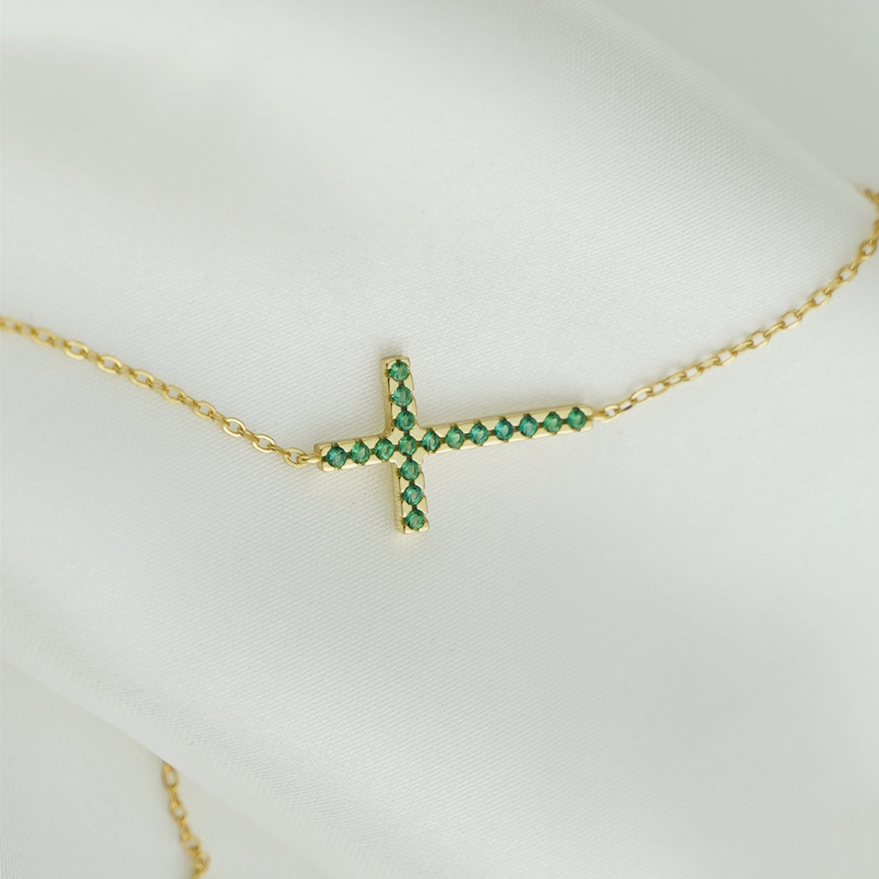 18K Gold on Sterling Silver Green CZ Cross Pendant Necklace - sugarkittenlondon