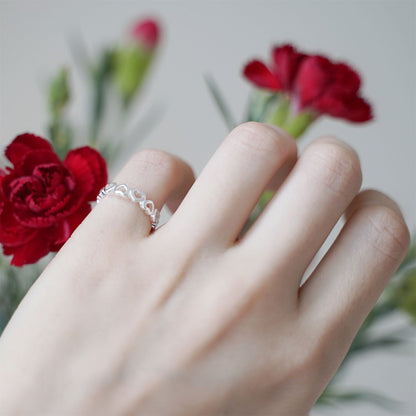 Sterling Silver Linked Love Hearts Knuckle Stackable Pinky Ring Open Band G - sugarkittenlondon