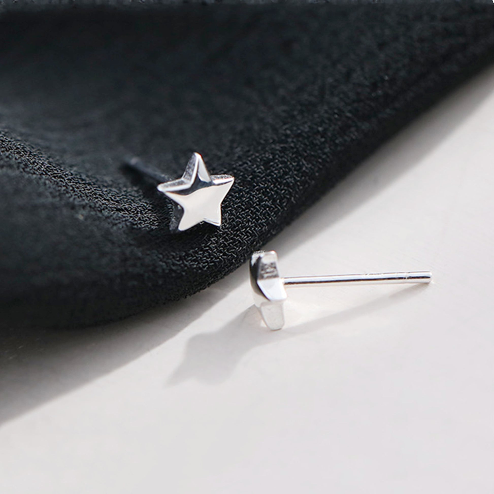 Sterling Silver 6mm Star Polished Shine Bright Stud Earrings Boxed - sugarkittenlondon