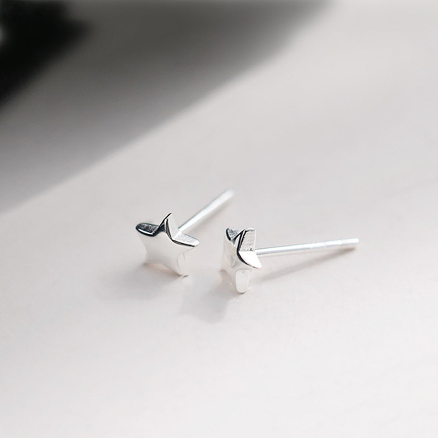 Sterling Silver 6mm Star Polished Shine Bright Stud Earrings Boxed - sugarkittenlondon