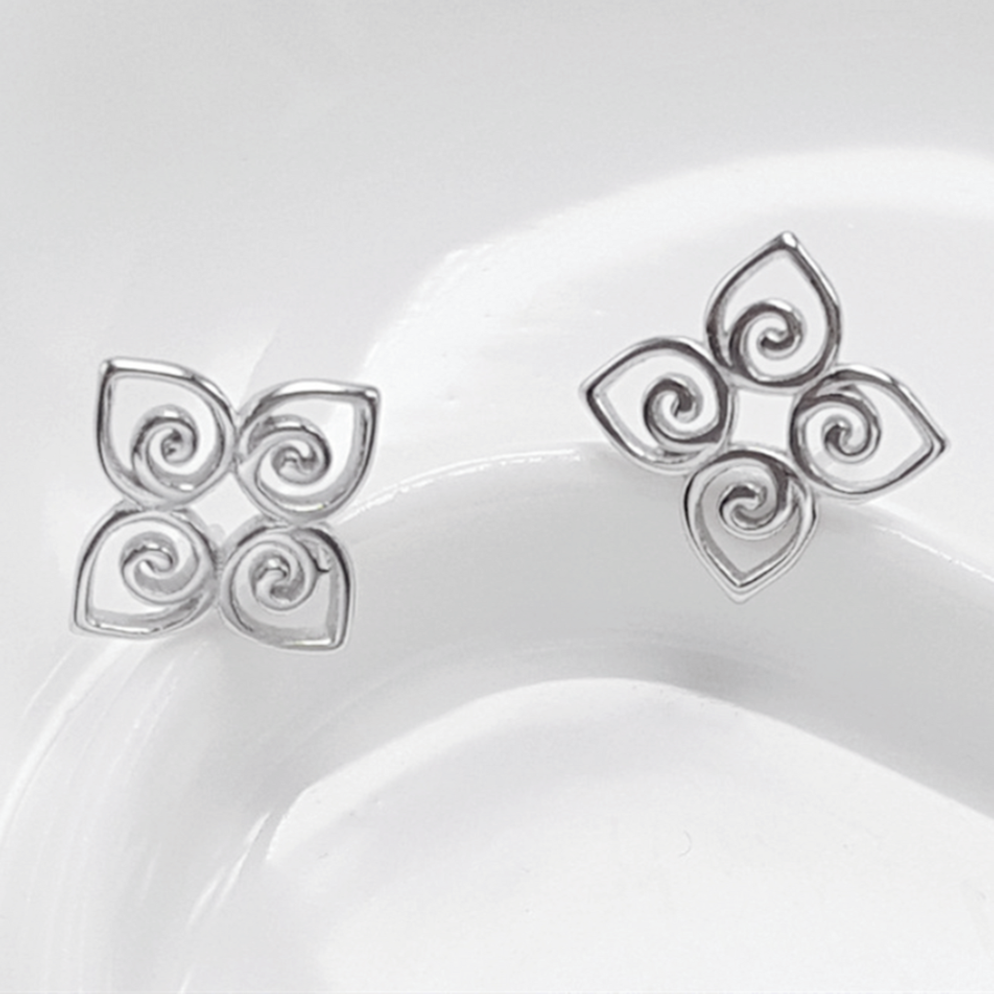 Sterling Silver Celtic Knot Square Diamond Floral Filigree Stud Earrings - sugarkittenlondon
