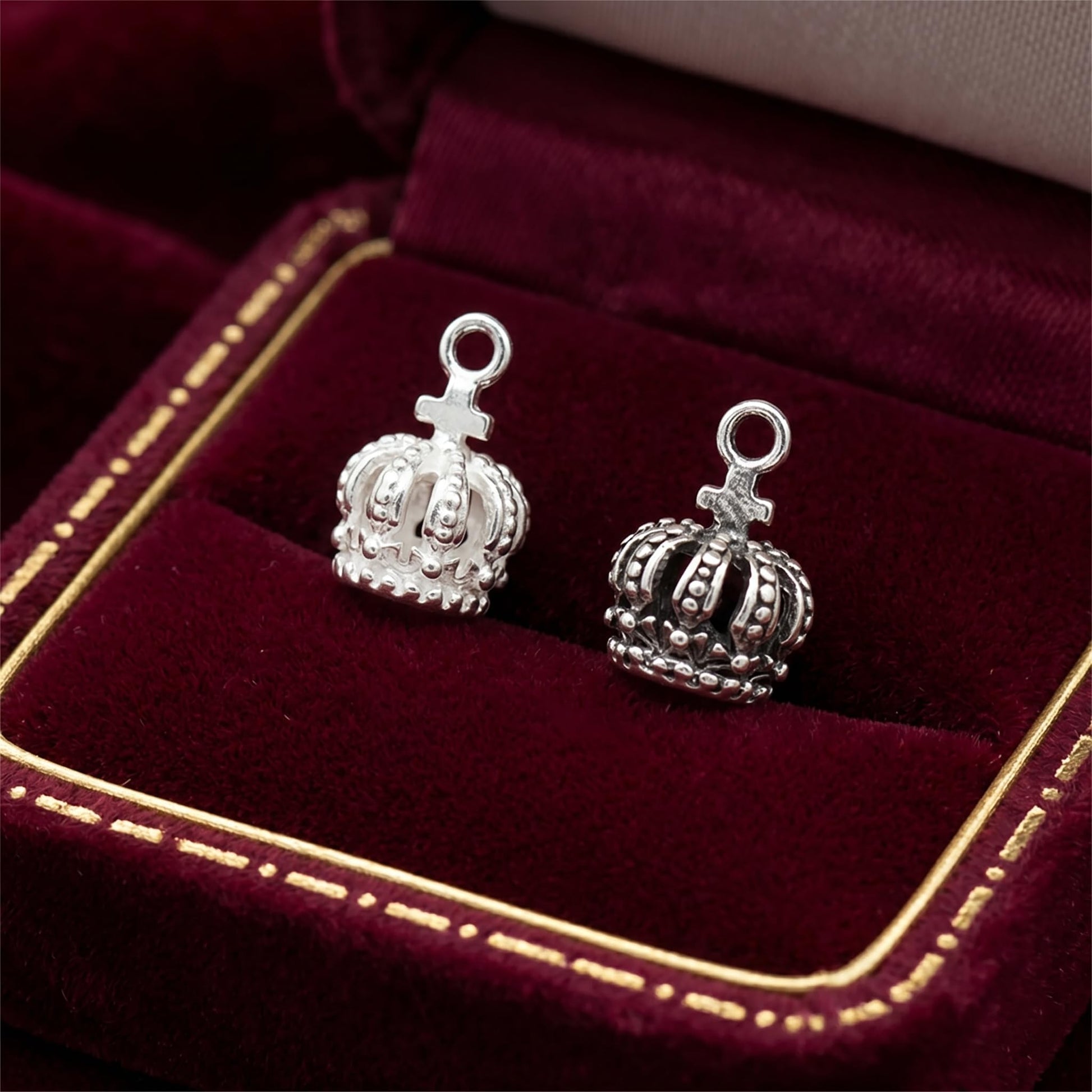 Mini crown charms in display box, silver-tone crown pendants with loop tops