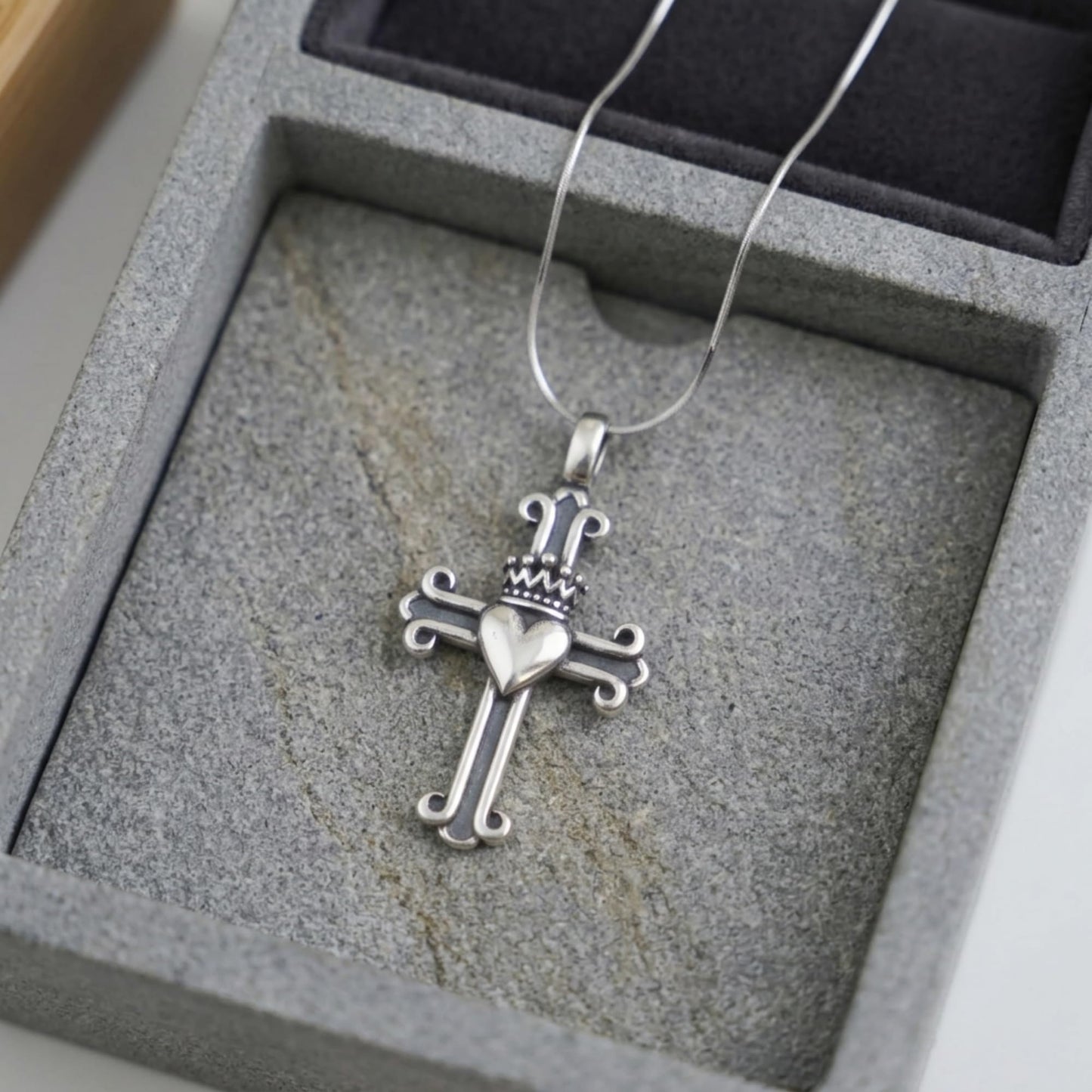 Sterling Silver Oxidised Fleury Claddagh Cross Pendant Heart Crown Love Symbol