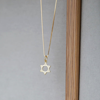 Gold-tone box chain necklace with star of David pendant