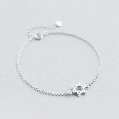 Star of David charm bracelet in silver tone with small round bead chain