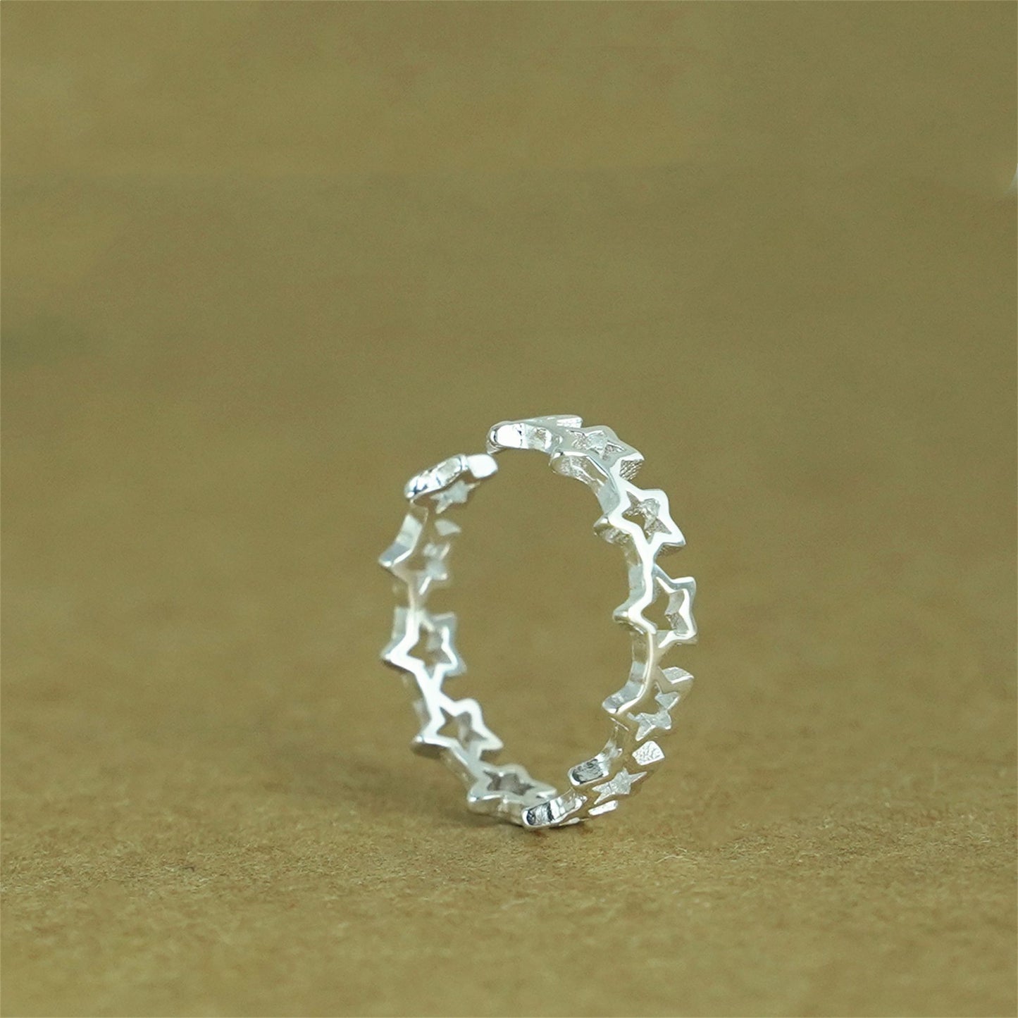 Sterling Silver Linked Hollow Stars Knuckle Stack Ring Open Band J - O - sugarkittenlondon