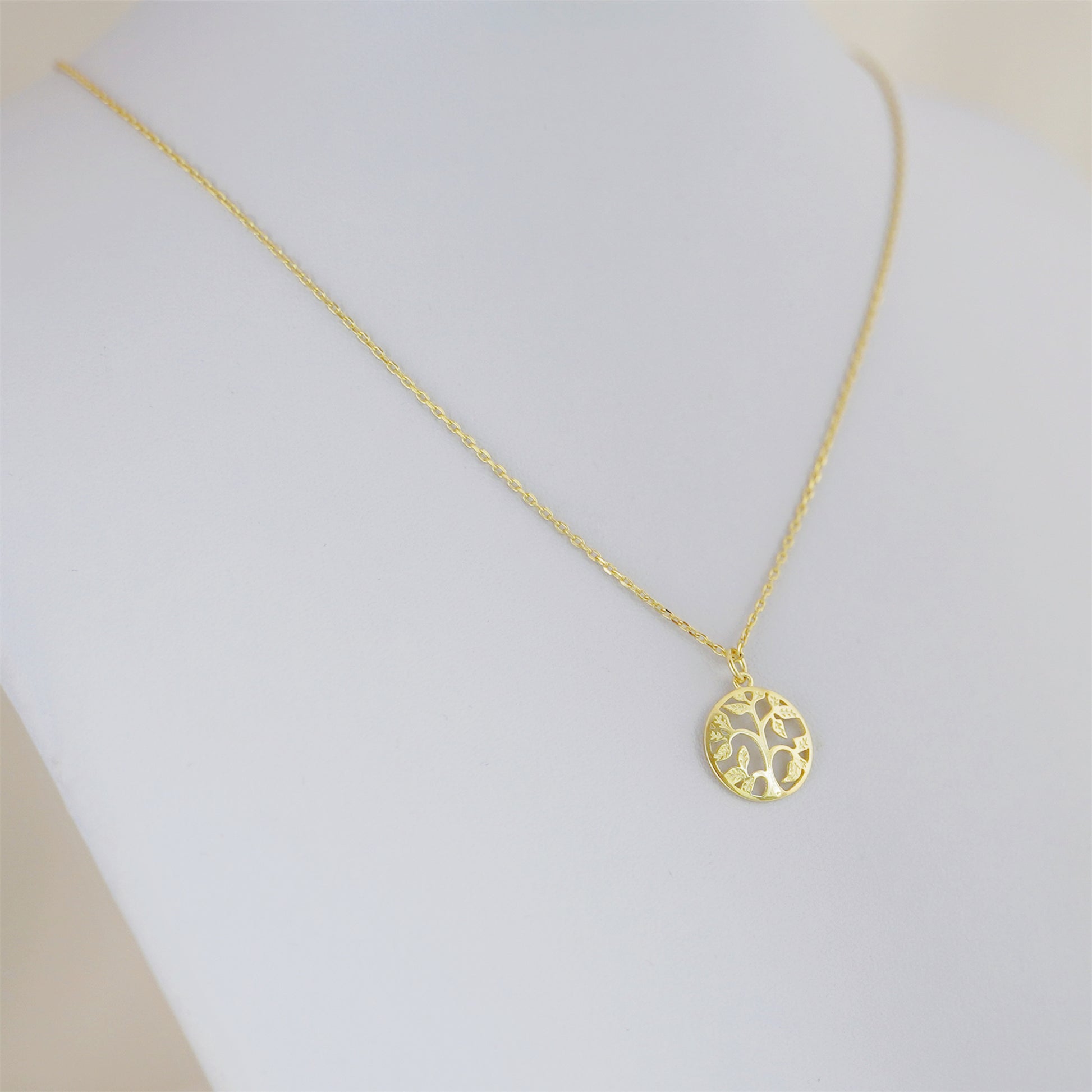 925 Sterling Silver Tree of Life Family Tree Pendant Necklace in 18K gold plated - sugarkittenlondon
