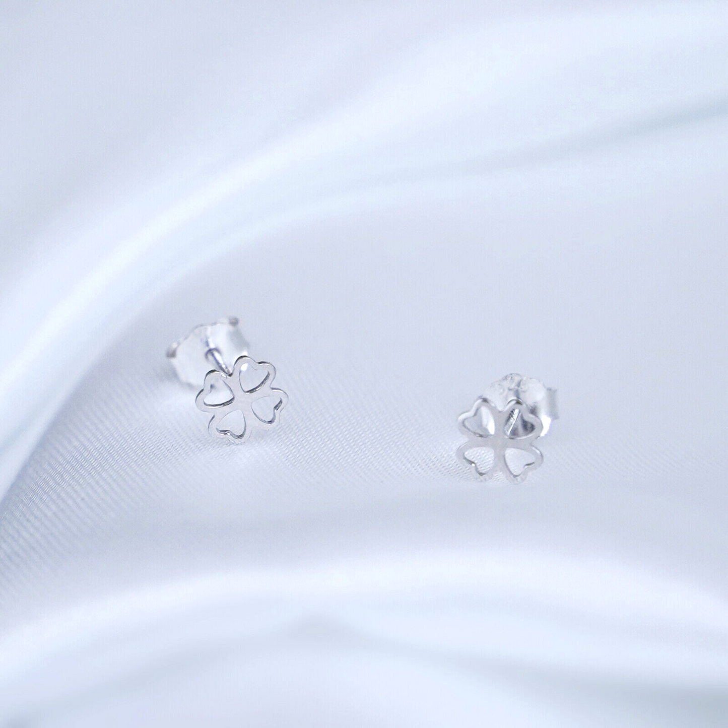 Fine Silver 999 5mm Lucky Love Heart Four Leaf Clover Shamrock Stud Earrings - sugarkittenlondon