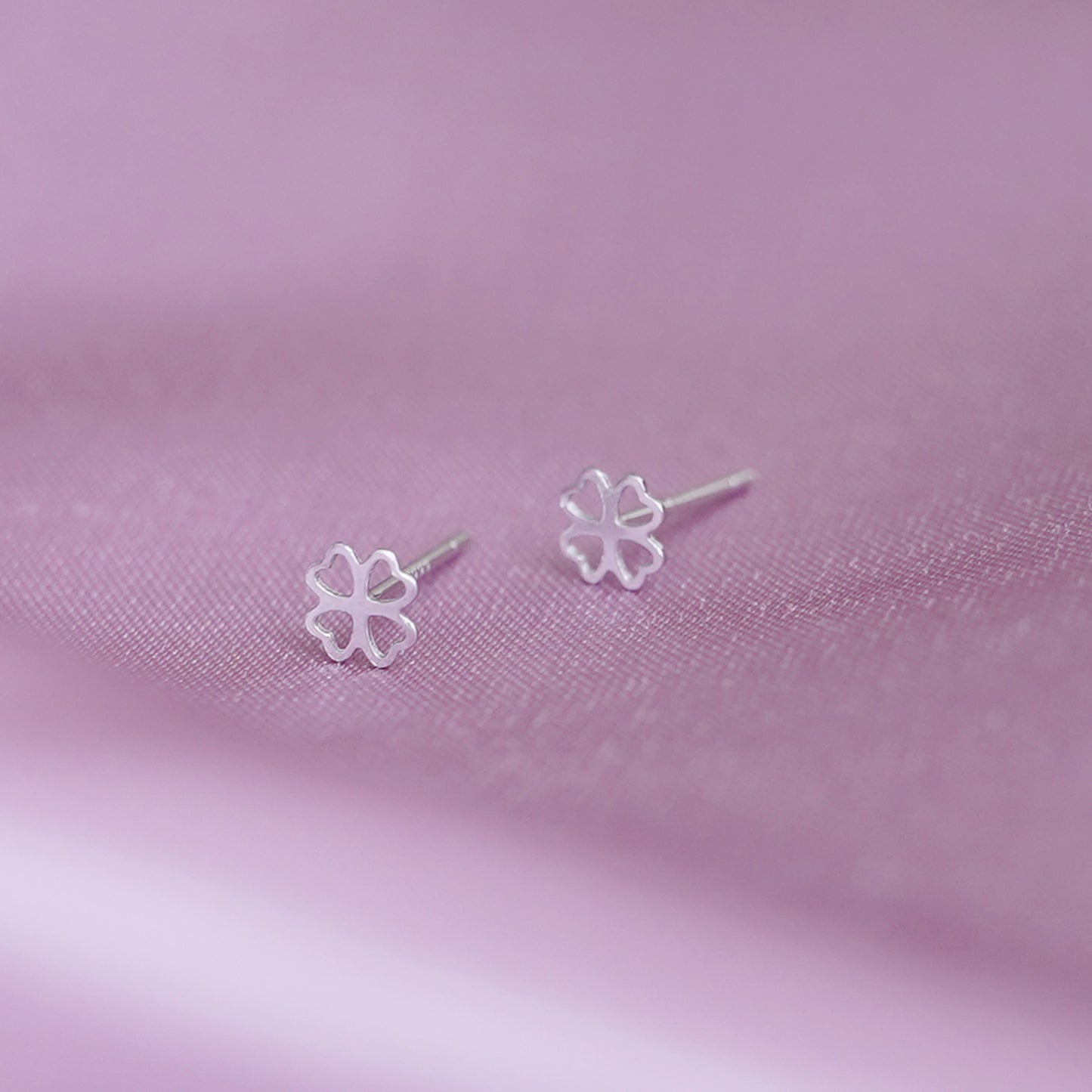 Fine Silver 999 5mm Lucky Love Heart Four Leaf Clover Shamrock Stud Earrings - sugarkittenlondon