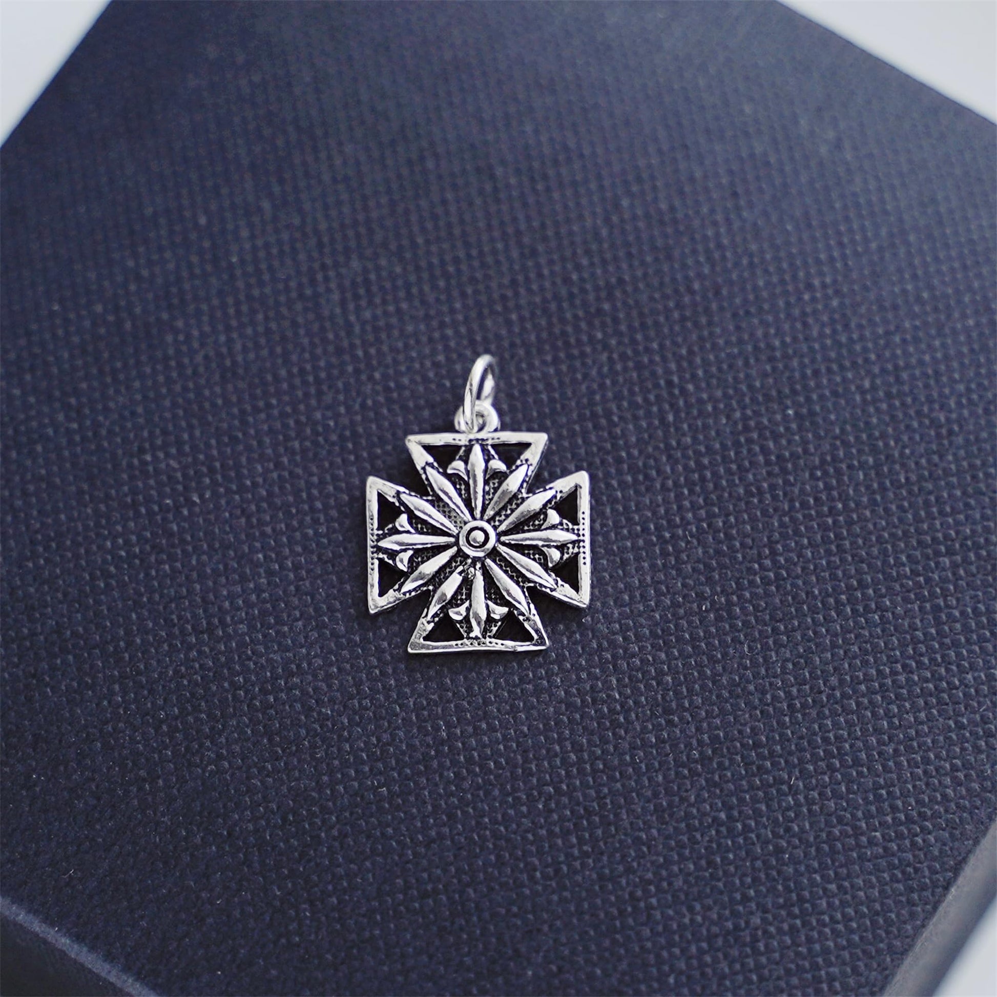 Maltese star pendant charm, oxidised silver tone, small round center detail