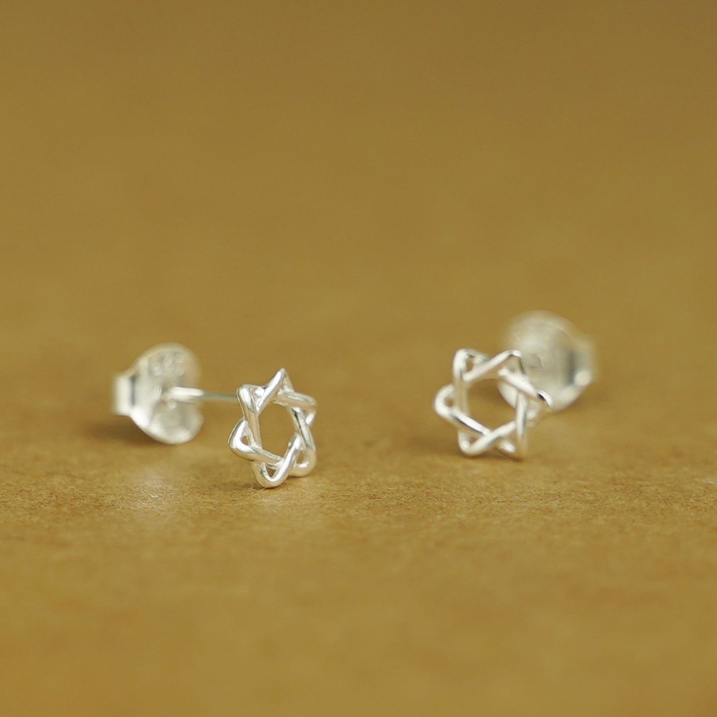 Fine Silver Small Hollow Six Pointed Star of David Hex Stud Earrings - sugarkittenlondon