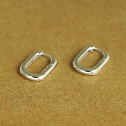 sugarkittenlondon Rhodium on Sterling Silver Plain Oval Square Hoop Earrings (14mm)