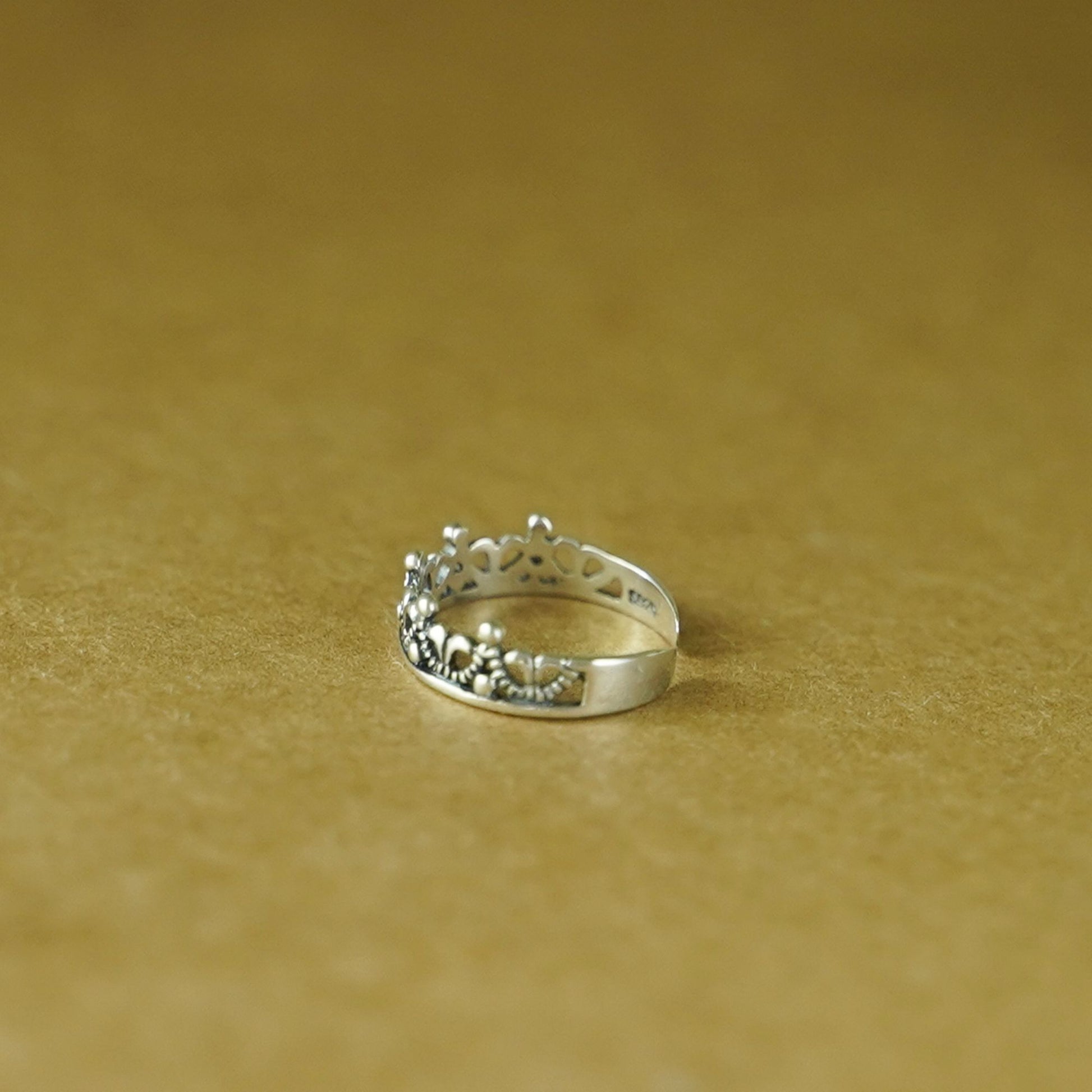 Sterling Silver Oxidized Royal Tiara Coronation Crown Toe Ring Pinky Ring - sugarkittenlondon