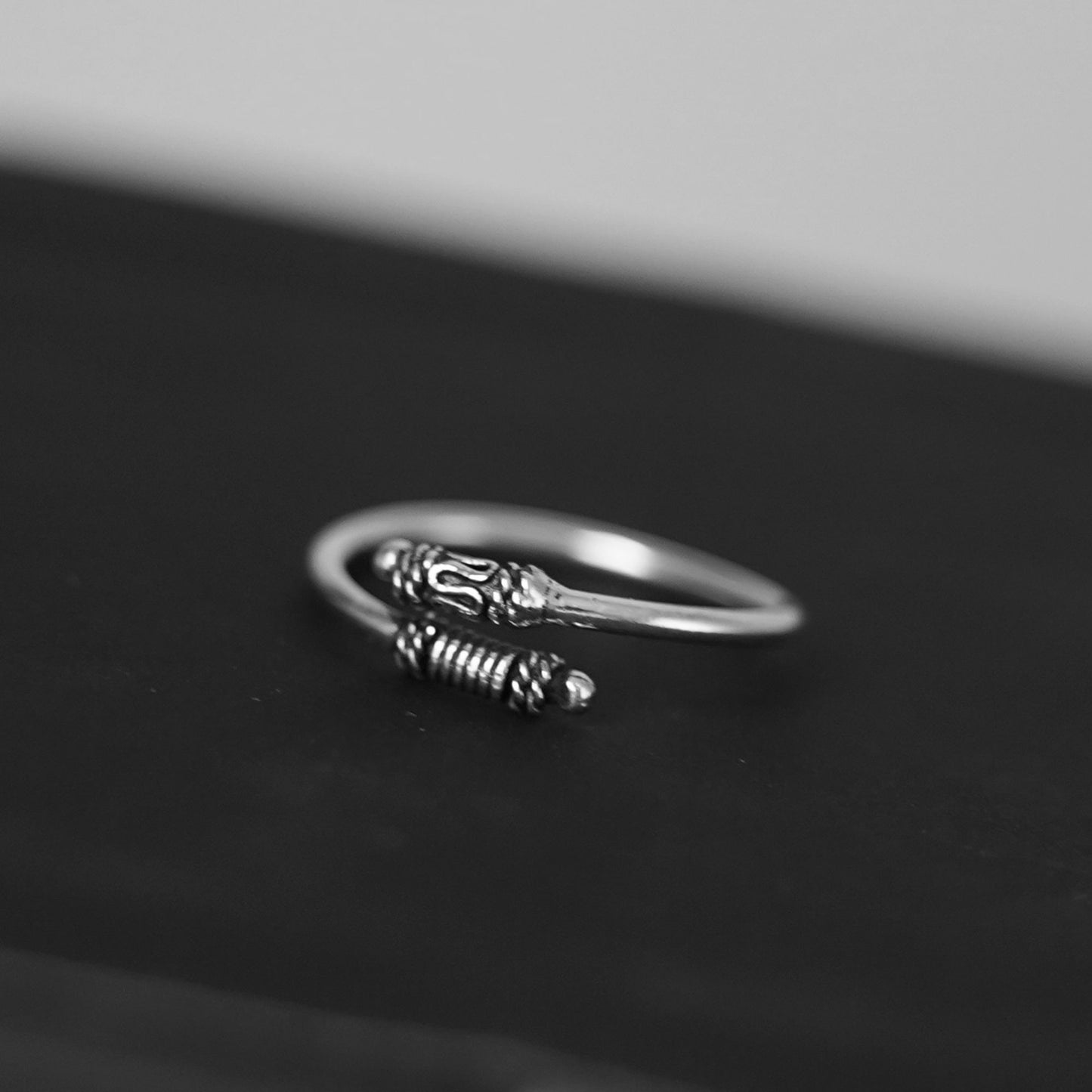 Sterling Silver Oxidized Totem Knot Retro Knuckle Midi Pinkie Ring UK N Adjustable - sugarkittenlondon