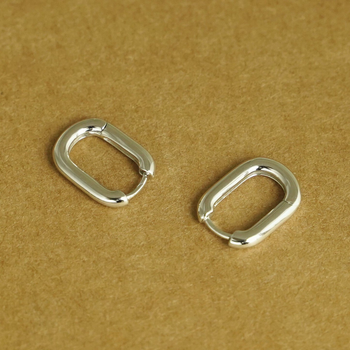 Rhodium on Sterling Silver Plain Oval Square Hoop Earrings (14mm)