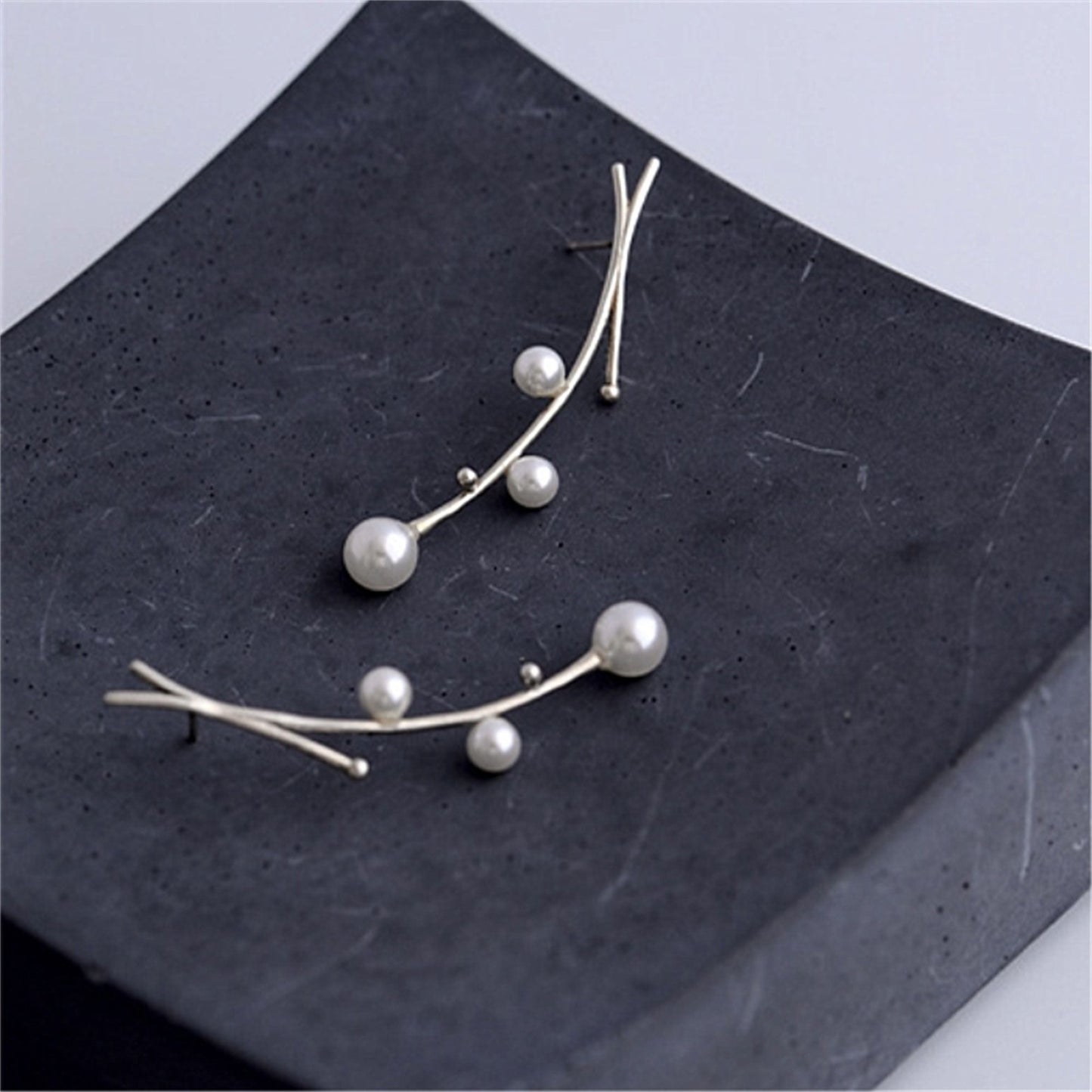 Sterling Silver Seashell Pearl Long Drop Mistletoe Branch Xmas Post Earrings - sugarkittenlondon