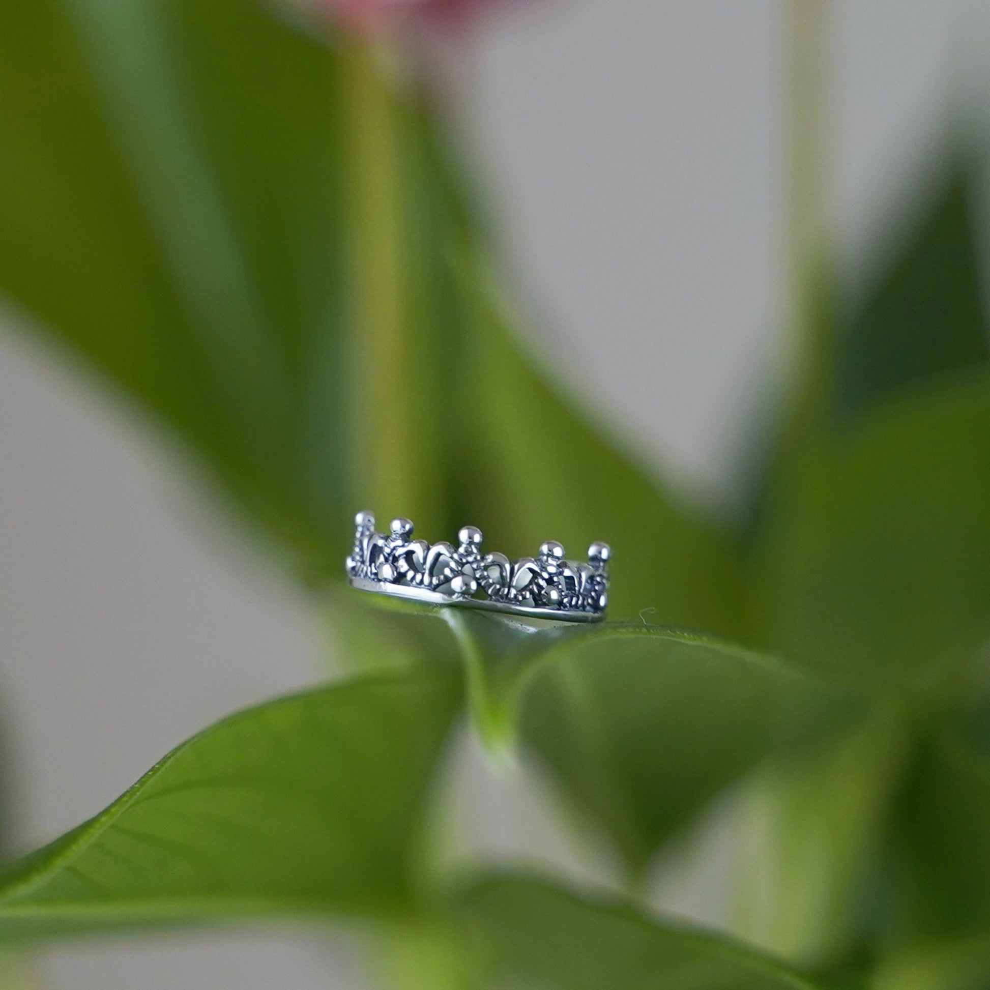 Sterling Silver Oxidized Royal Tiara Coronation Crown Toe Ring Pinky Ring - sugarkittenlondon
