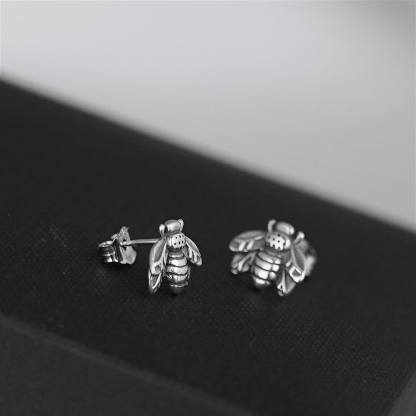 925 Sterling Silver Oxidized Bumble Bee Stud Earrings - sugarkittenlondon