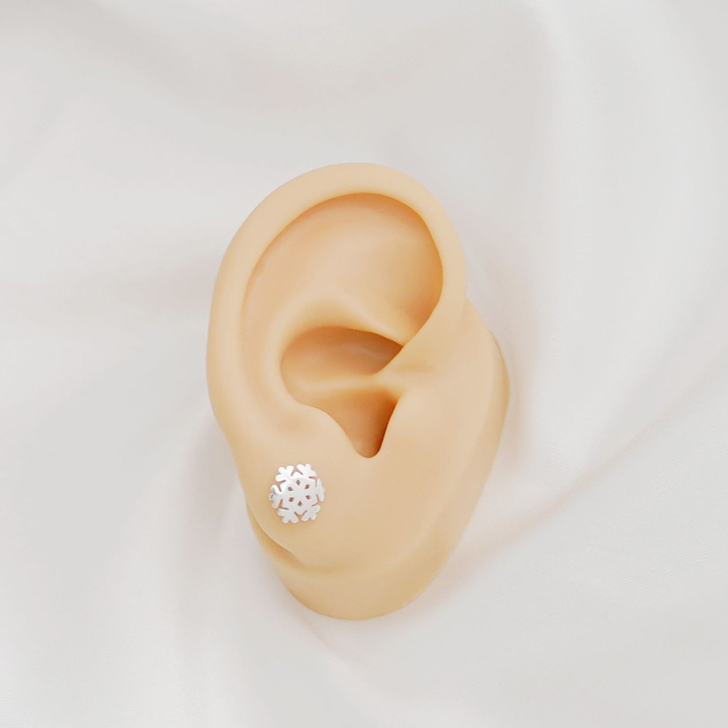 Sterling Silver Hollow Out Shiny Snowflake Stud Earrings - 9mm Christmas Snowflake Earrings - sugarkittenlondon