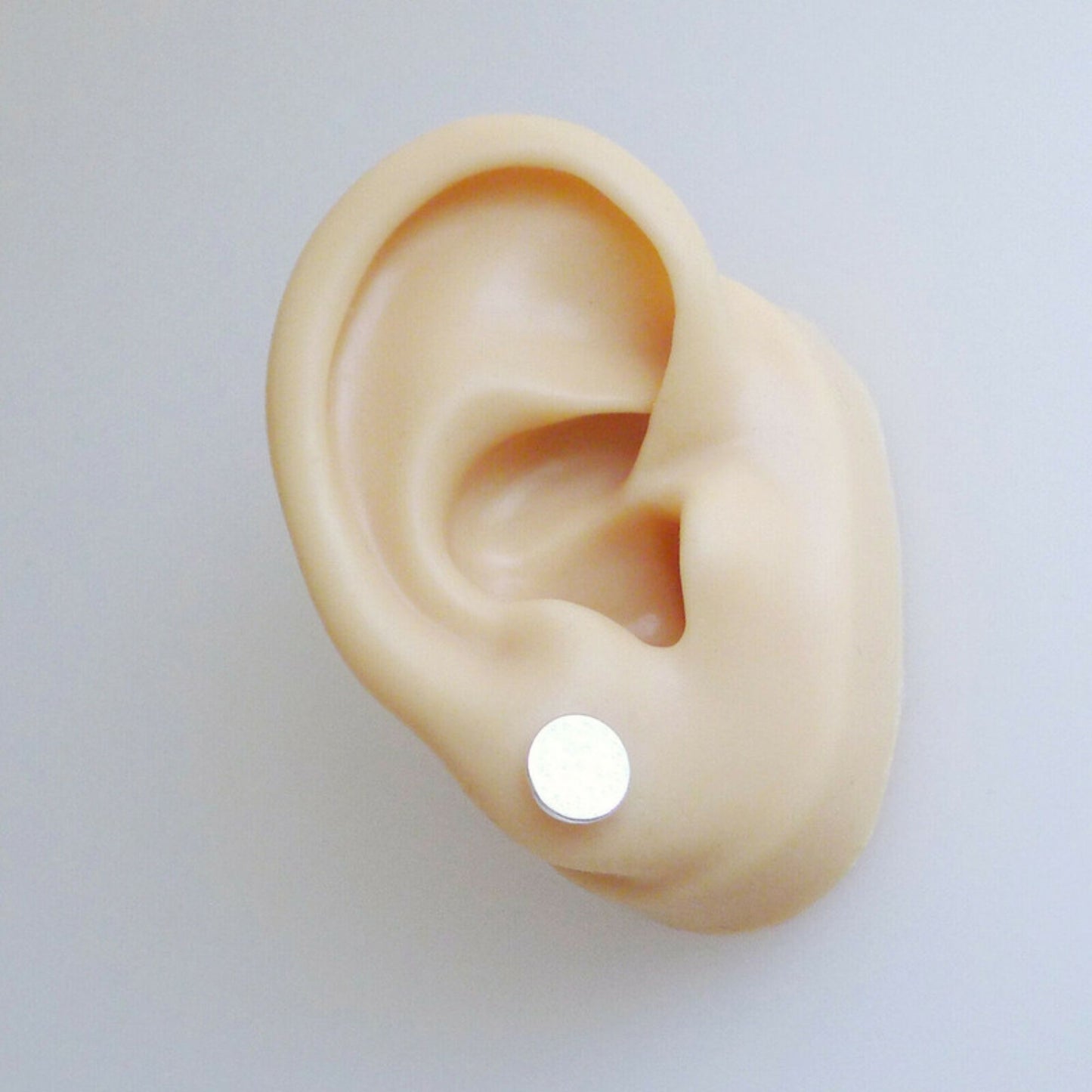Sterling Silver Thin Plain 8mm Round Circle Disc Stud Earrings Unisex - sugarkittenlondon