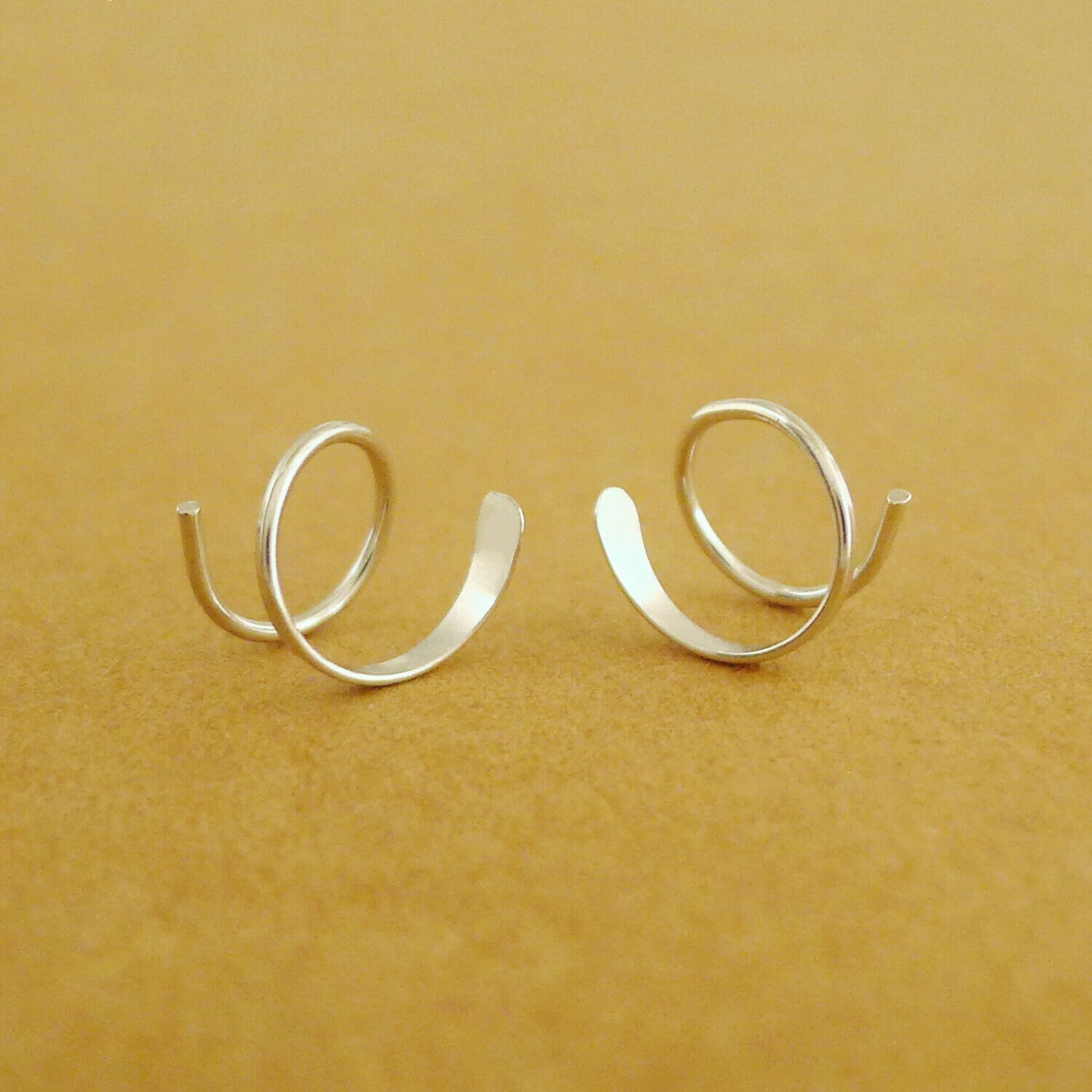 925 Sterling Silver Twirl Wire Huggie Double Piercing Earrings - sugarkittenlondon