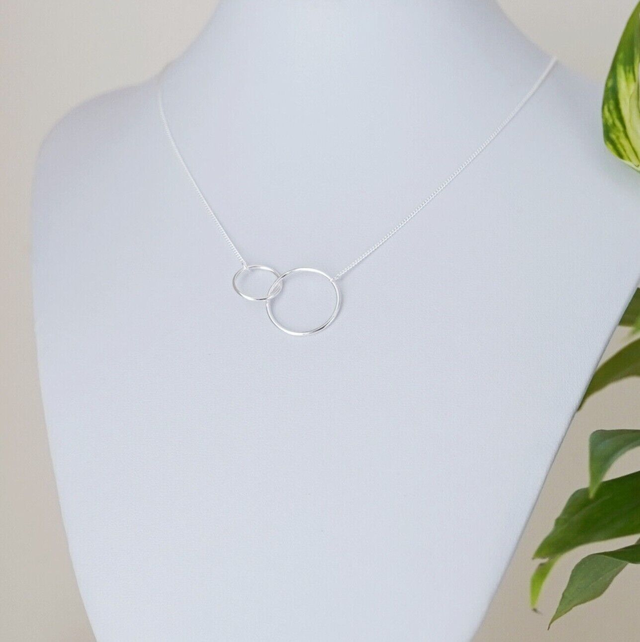 Sterling Silver Interlocked Rings Eternity Infinity Necklace 3 Tones - sugarkittenlondon