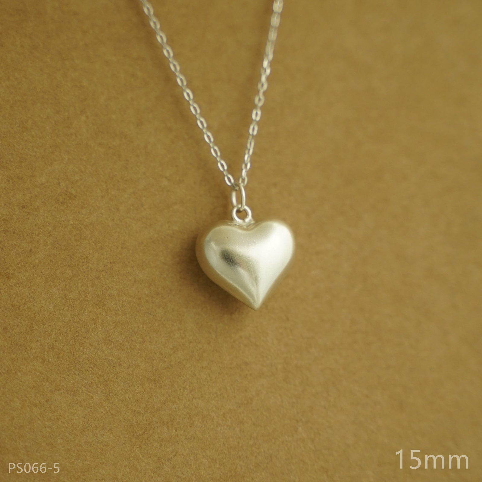 Sterling Silver 3D Puffy Shiny Love Heart Pendant Charm 4-15mm - sugarkittenlondon