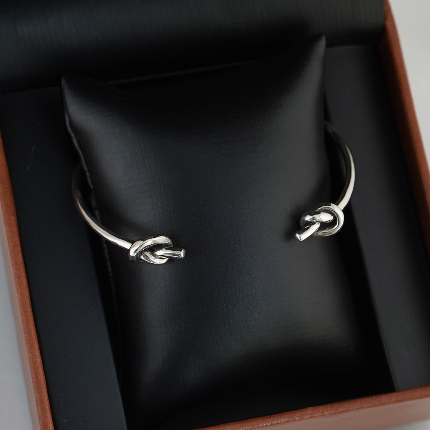 Sterling Silver Double Twisted Knots Heart Cuff Bangle Bracelet Full UK Hallmark - sugarkittenlondon