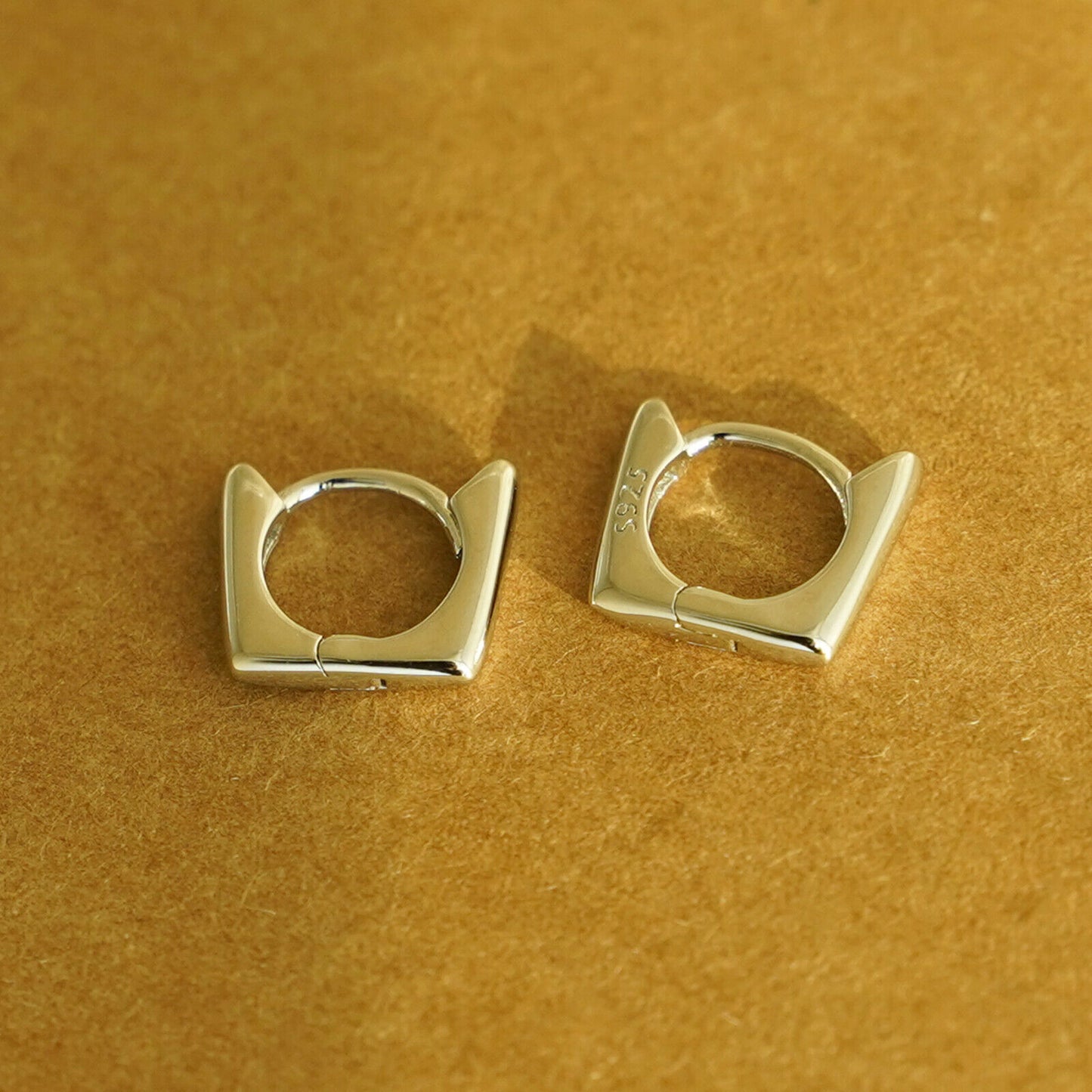 7mm Rhodium-plated Sterling Silver Square Hoop Huggie Earrings - sugarkittenlondon