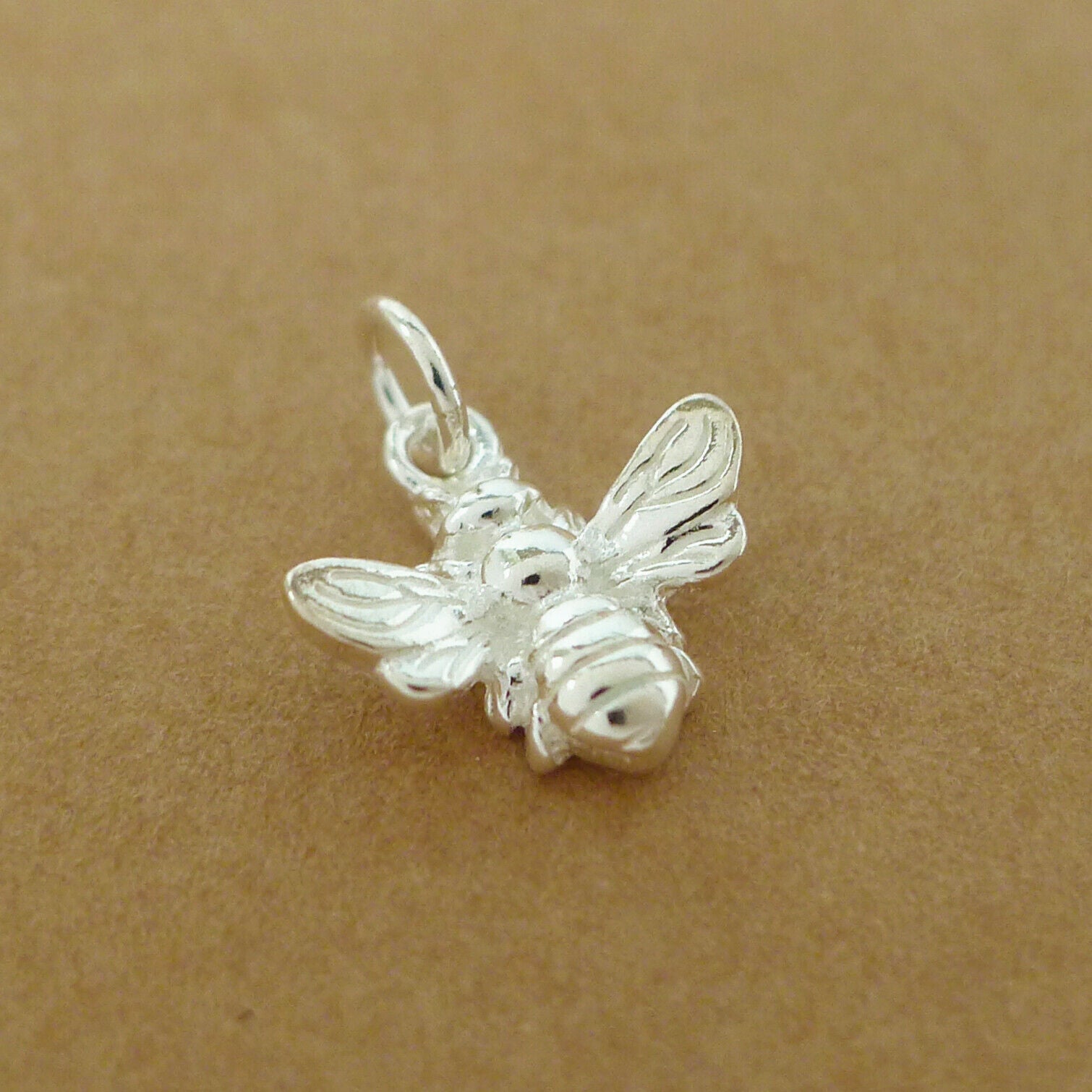 Sterling Silver 3D Bumble Bee Insect Bracelet Necklace Charm Pendant B - sugarkittenlondon