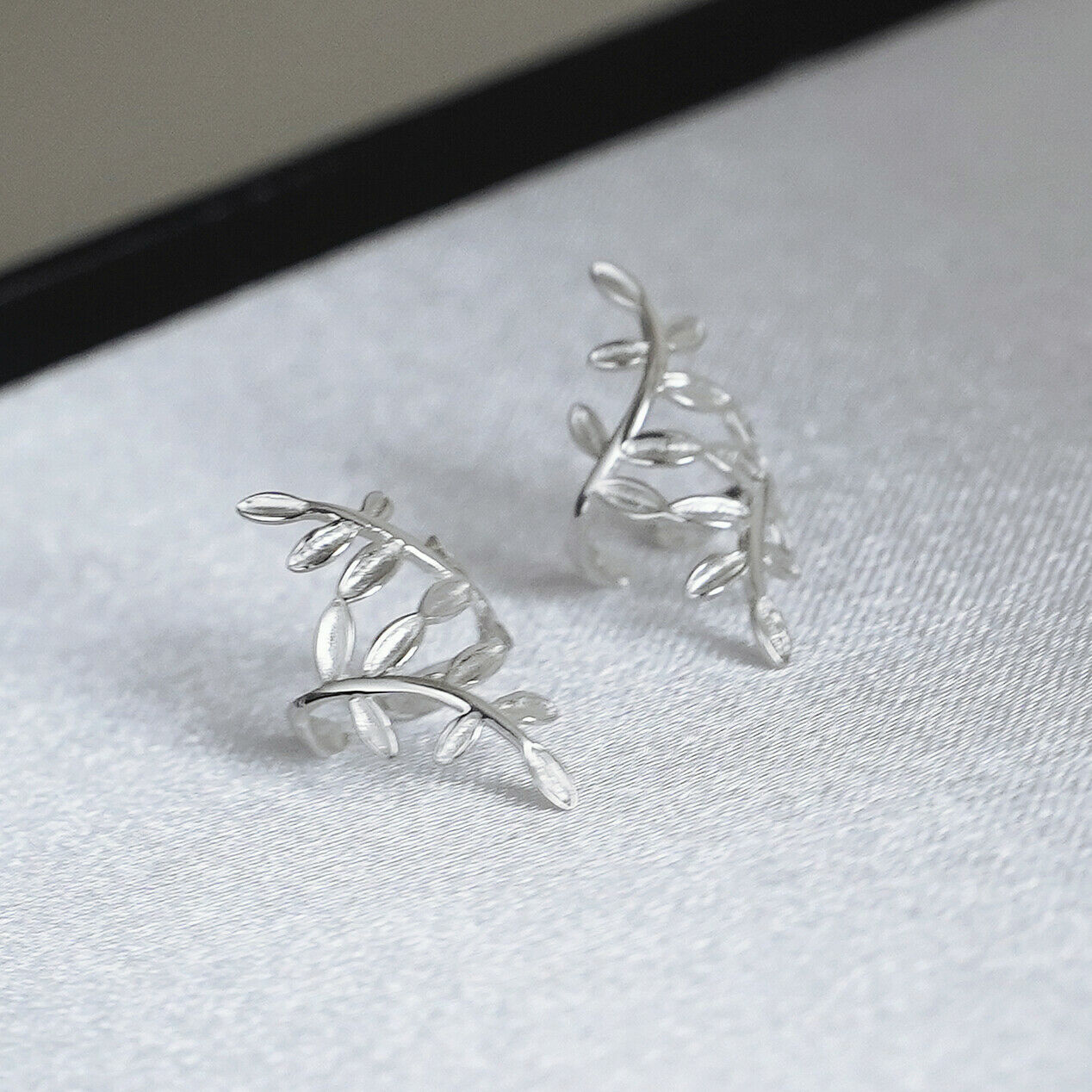 Sterling Silver Wrap Cuff Earring | No Piercing Leaves Earring - sugarkittenlondon