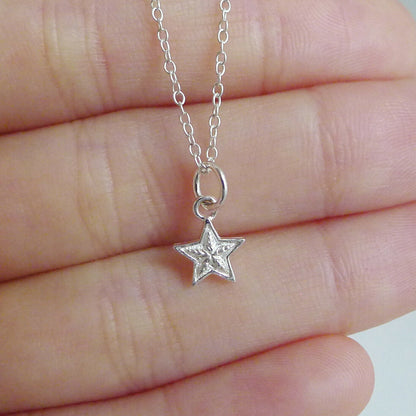 2 Sterling Silver Small Starfish Star Charms Pendants - sugarkittenlondon