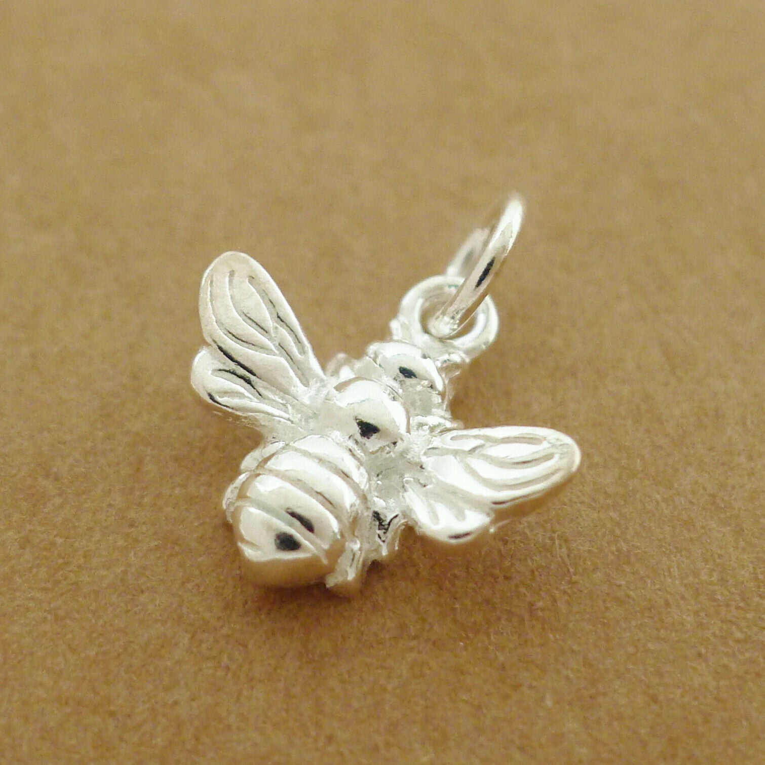 Sterling Silver 3D Bumble Bee Insect Bracelet Necklace Charm Pendant B - sugarkittenlondon