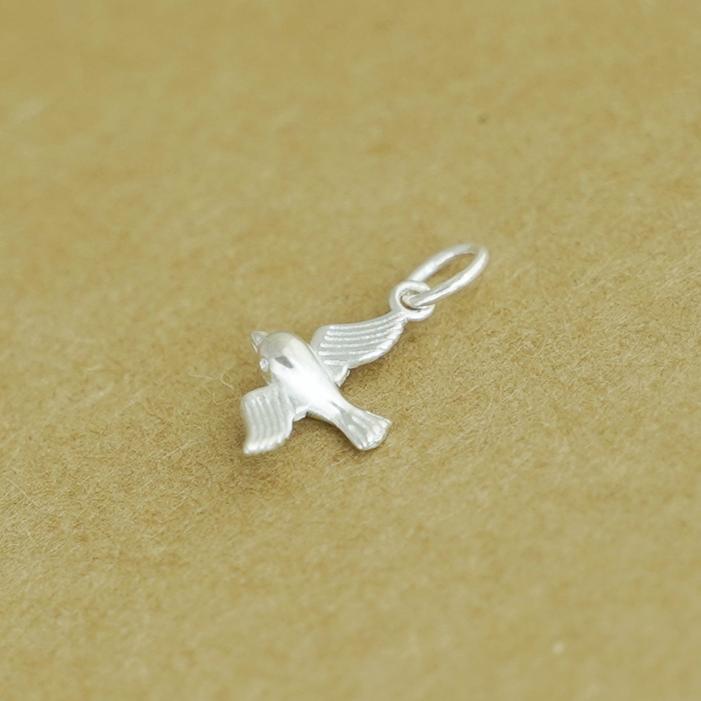 Sterling Silver Little 3D Shiny Flying Bird Pendant Charm Necklace Bracelet - sugarkittenlondon