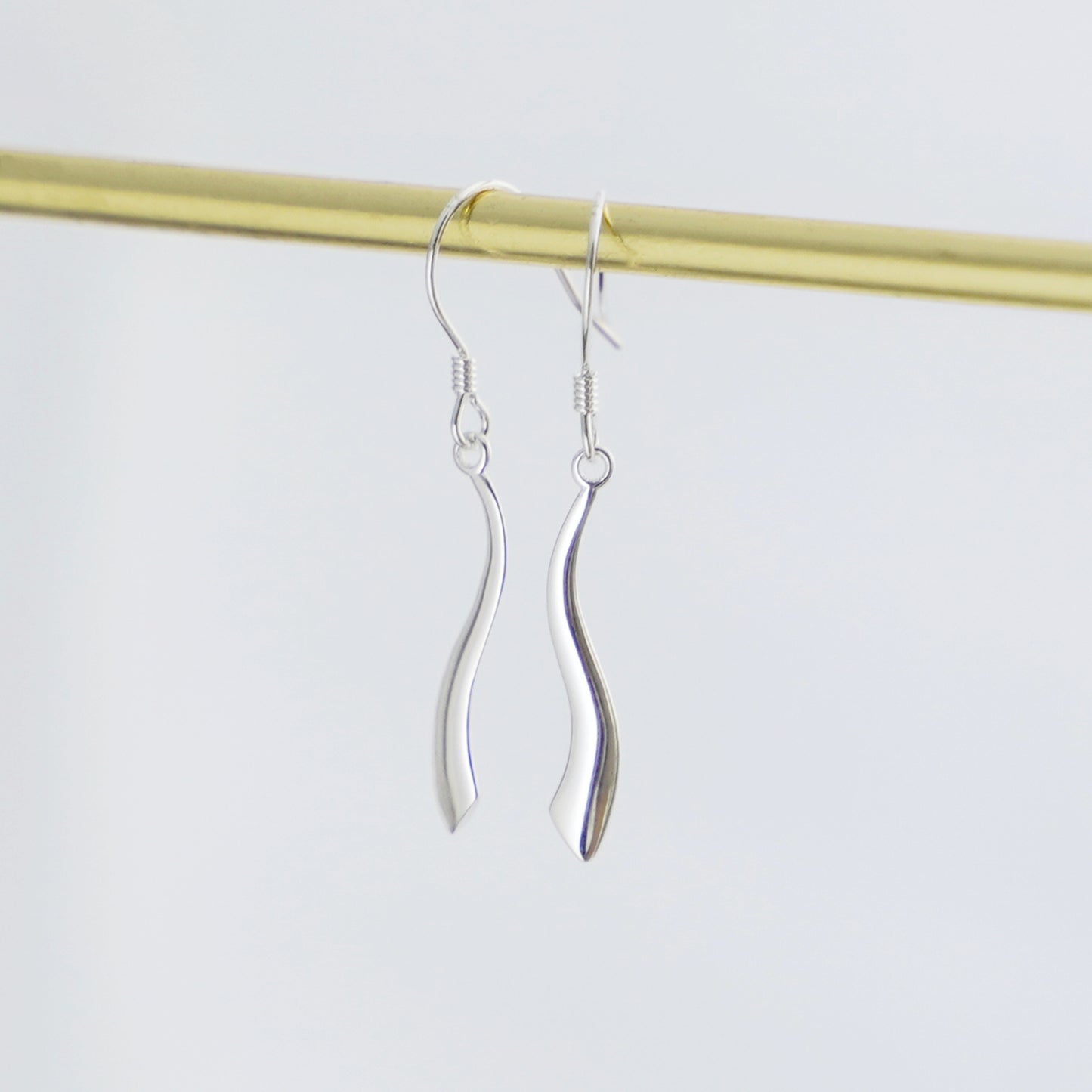 Sterling Silver Vertical Wavy Vine Line Swirl Bar S Drop Dangle Hook Earrings - sugarkittenlondon